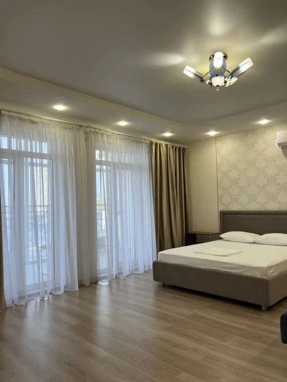 Апартаменты в самом центре топ локация, 8 мест