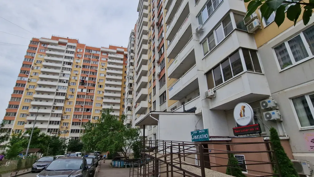 Квартира Апартаменты на Репина — Краснодар