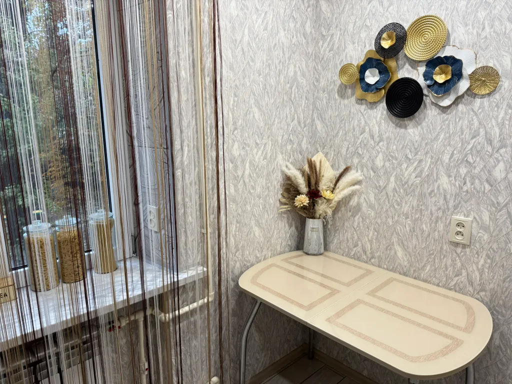 VIP 2-к с джакузи в центре