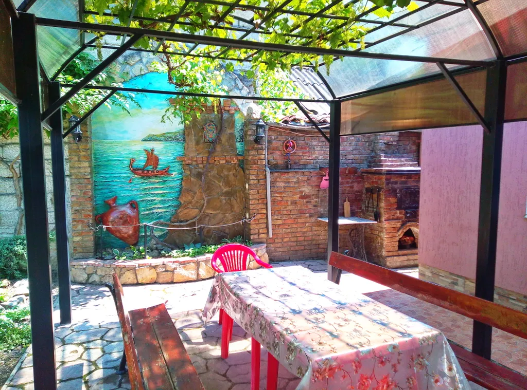 Коттедж 3-х комнатный дом в центре — Феодосия