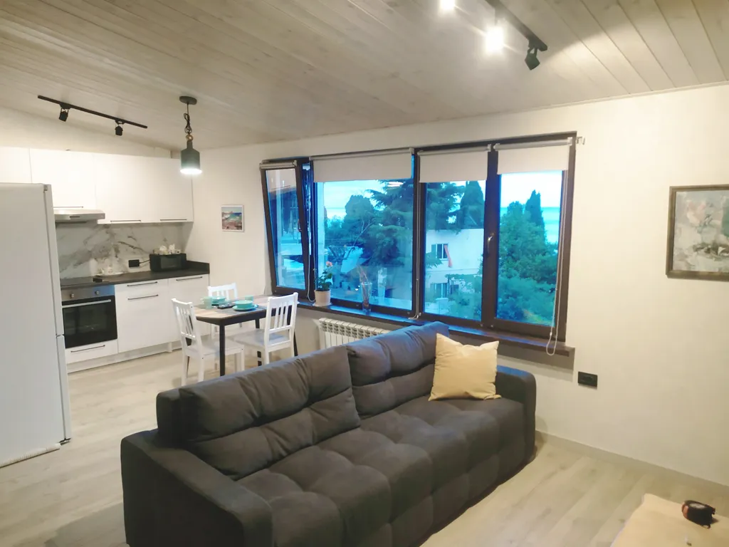 2-комнатная Квартира — аренда посуточно в Ялта