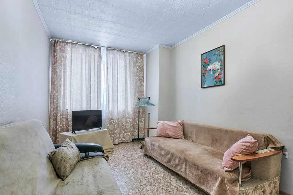 Уютная квартира возле ТРЦ Остров