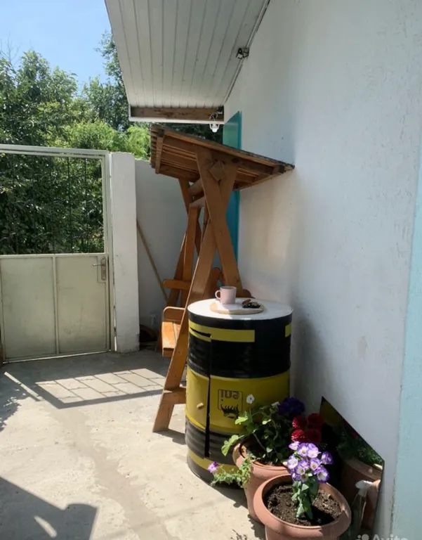 Коттедж Дом у моря с песчаным пляжем и лебедями — Евпатория