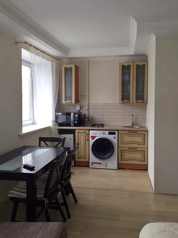 Квартира 2-комнатная Квартира — Омск