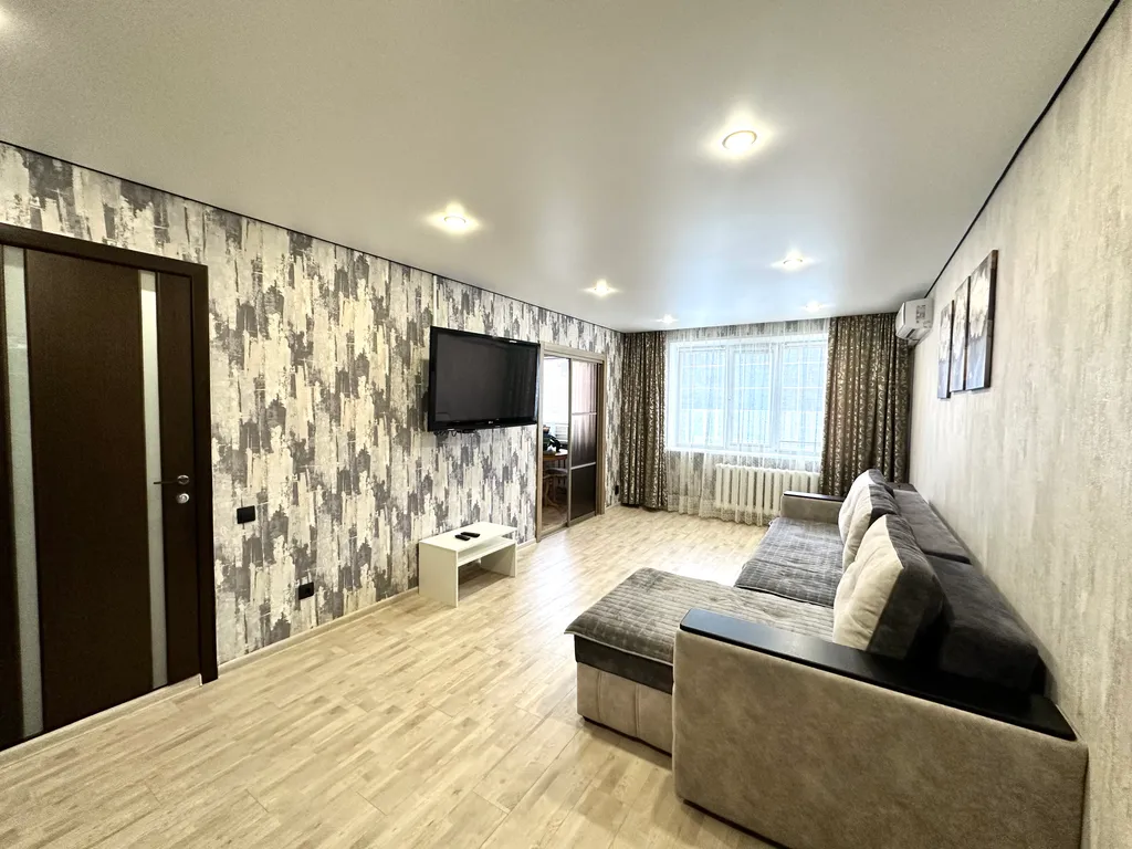 Уютная квартира в центре города — аренда посуточно в Тобольск