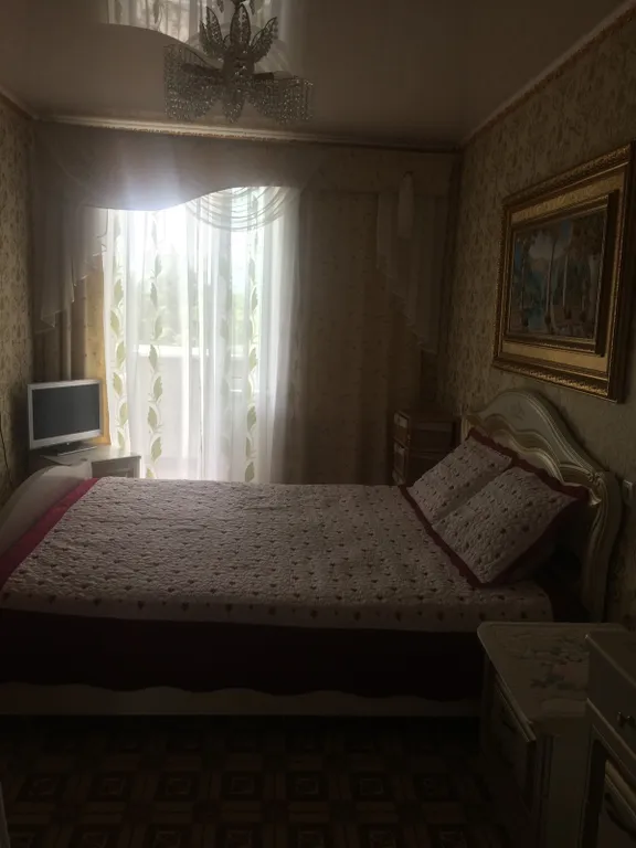 Уютная, просторная квартира в центре с видом на море