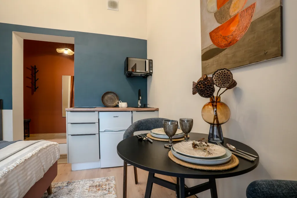 Уютная студия для двоих в новом доме 10 мин от метро