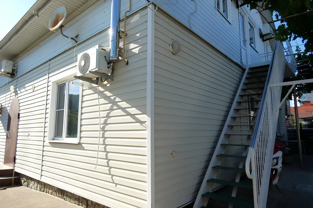 В доме сдаётся уютный этаж