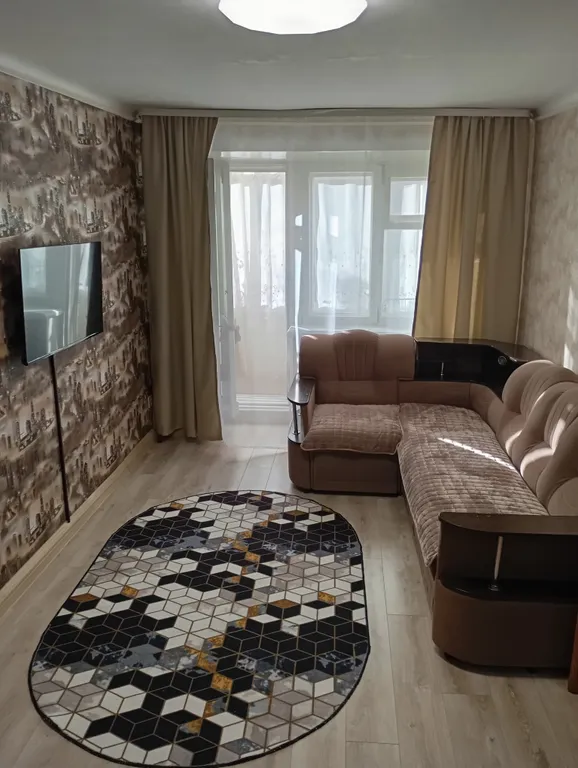 Уютная квартира рядом с набережной и ЖД вокзалом — аренда посуточно в Омск