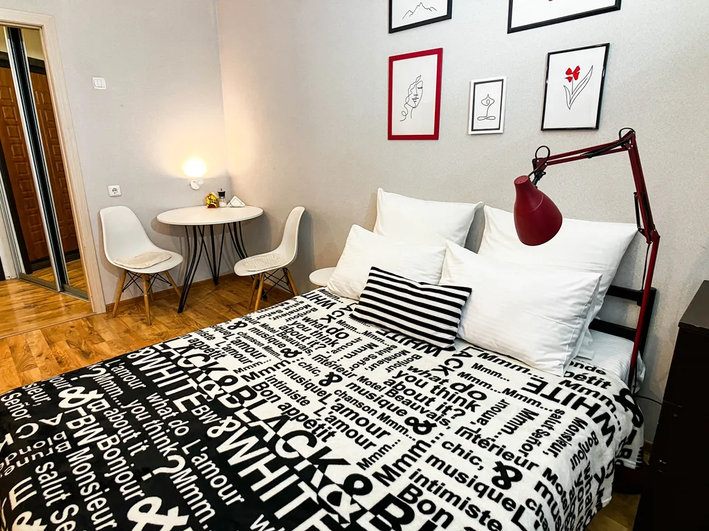 Квартира Черно-белая гармония в Парковом — аренда посуточно в Челябинск