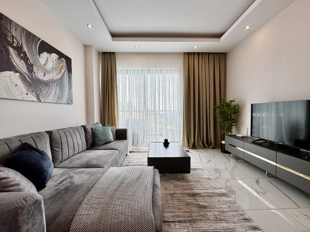 Новая квартира с видом на море