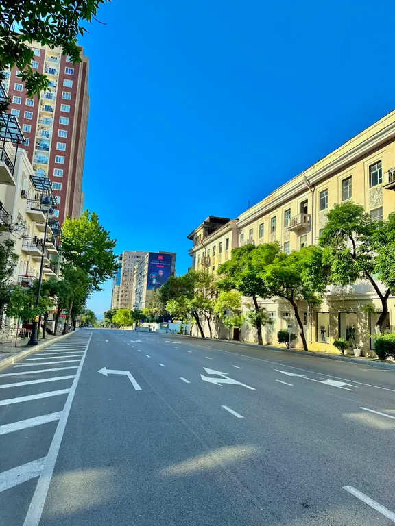 Апартамент в центре рядом с посольством США