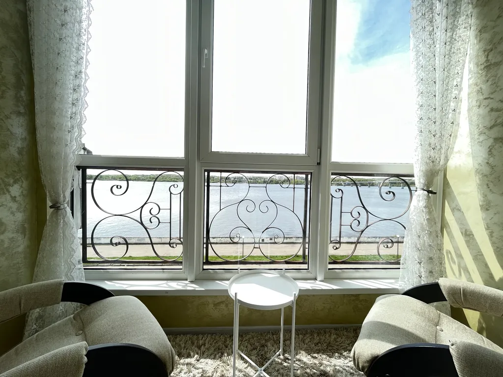 Новые апартаменты с реальным видом на Волгу