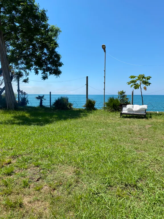 Уютный домик у моря