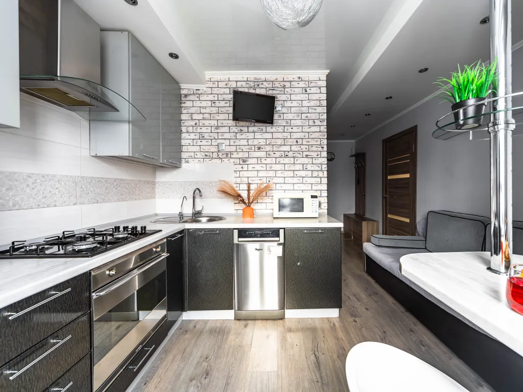 По-домашнему уютная квартира, в центре города, все в пешей доступности