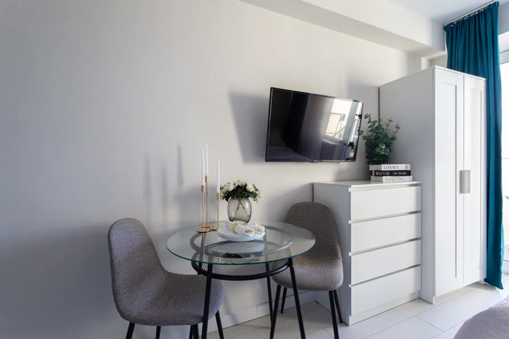 Уютная студия Каравелла 23 с балконом у моря