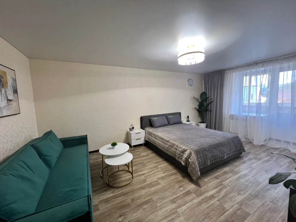 Уютная квартира в центре города — аренда посуточно в Саратов