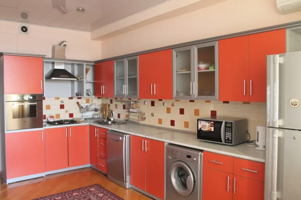 3-комнатная Квартира