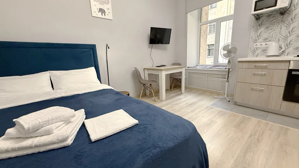 Уютная студия около ТРЦ Галерея