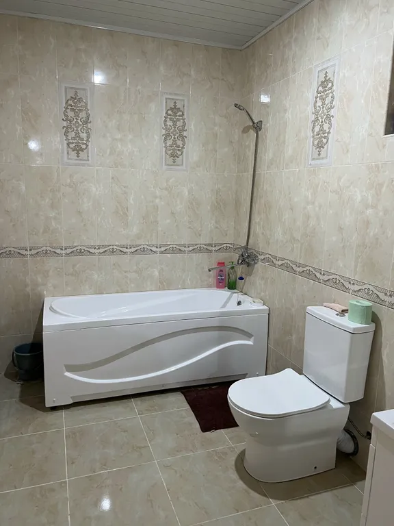 Домик на холме