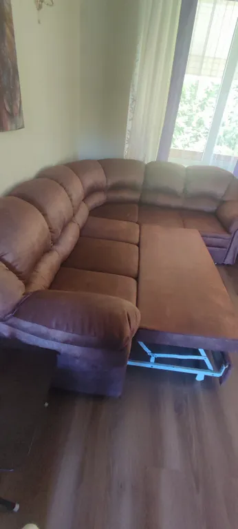 Весь первый уютный этаж с видом на природу