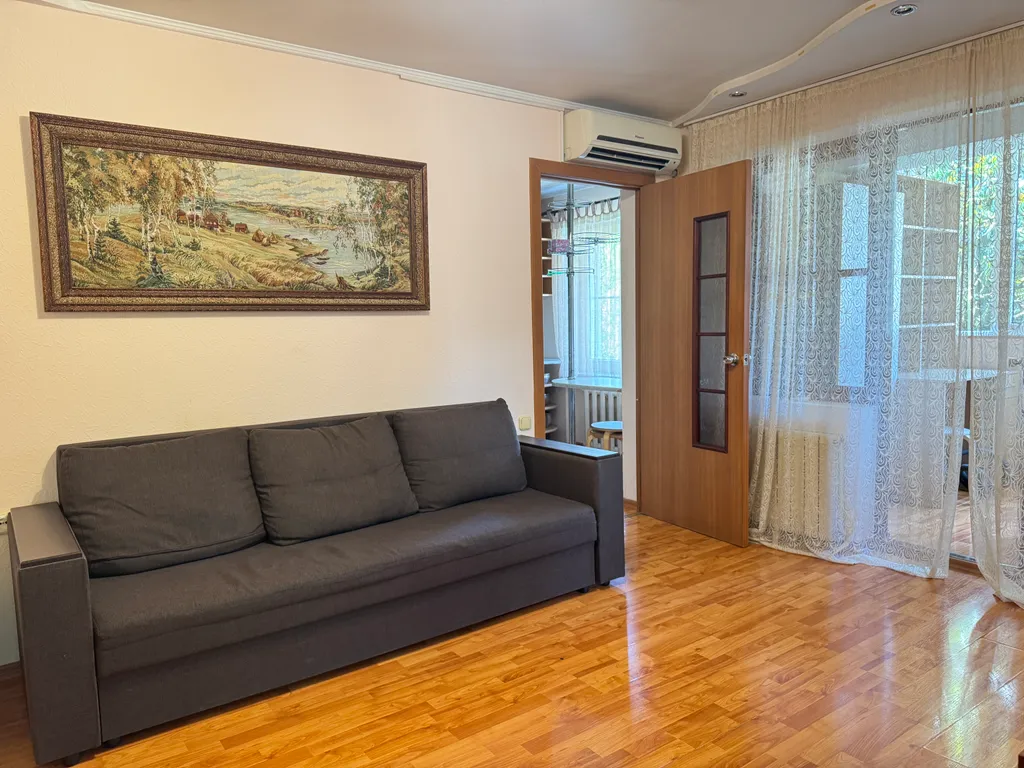 Квартира 3-комнатная Квартира — Адлер