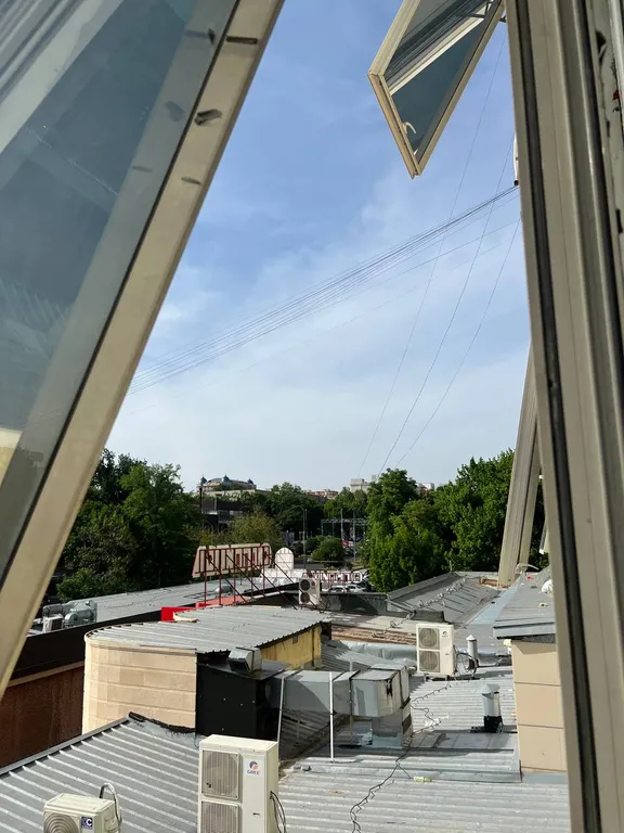 Апартаменты с двумя спальнями, центр Mega