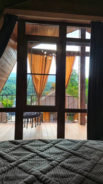 Коттедж Коттедж Шале с 1 спальней, кухня-гостиная с диваном и ванной комнатой — Мезмай