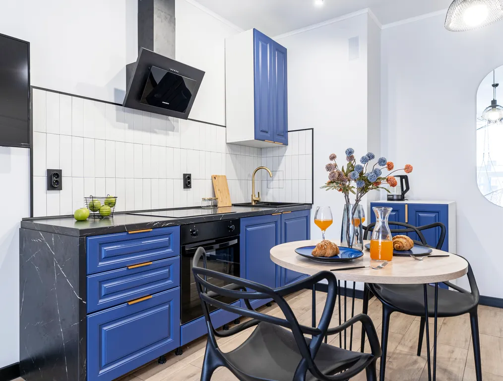 Квартира Дизайнерская квартира с отдельной спальней и качелью — Калининград