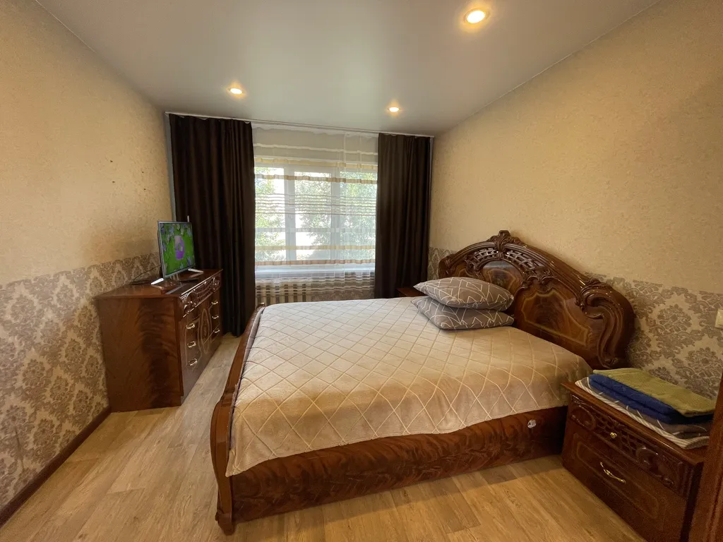 Квартира Студия для хороших гостей Саян! — аренда посуточно в Саяногорск