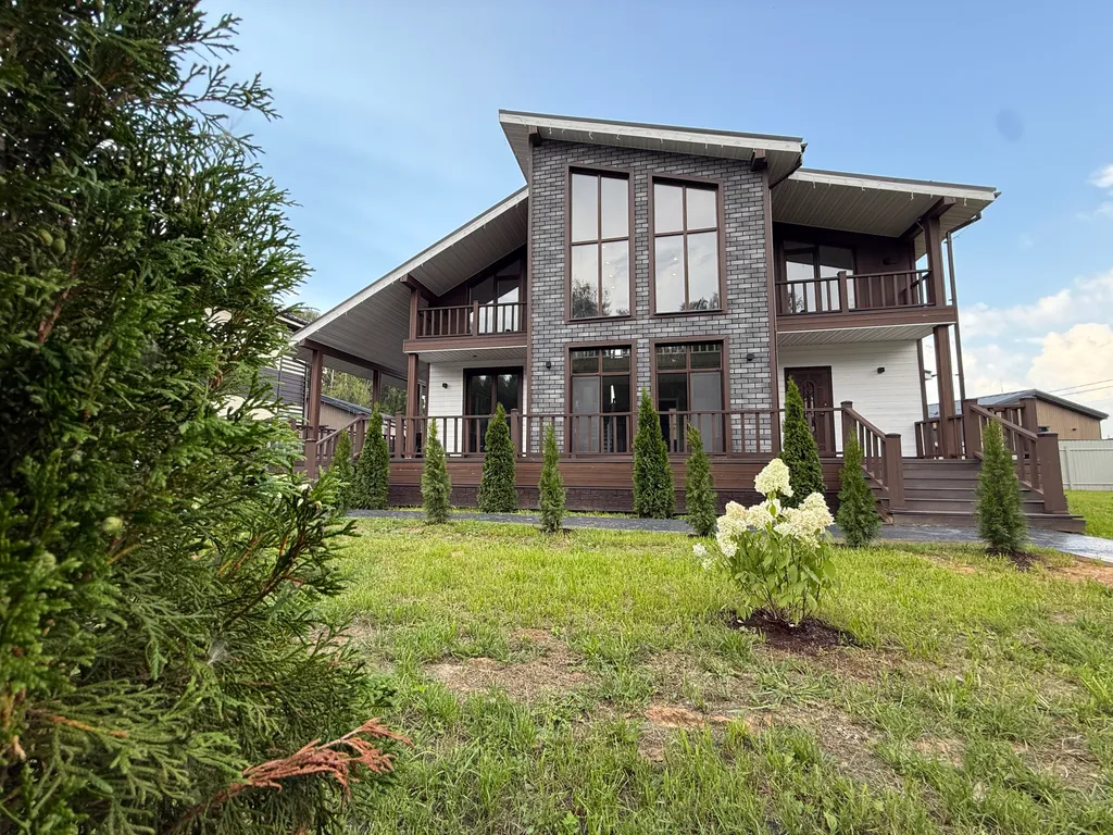 Коттедж Двухэтажный дом — аренда посуточно в Ильинское