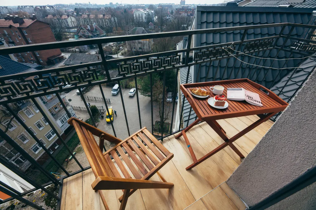 Очаровательная мансарда в центре Пионерского курорта с видом на море