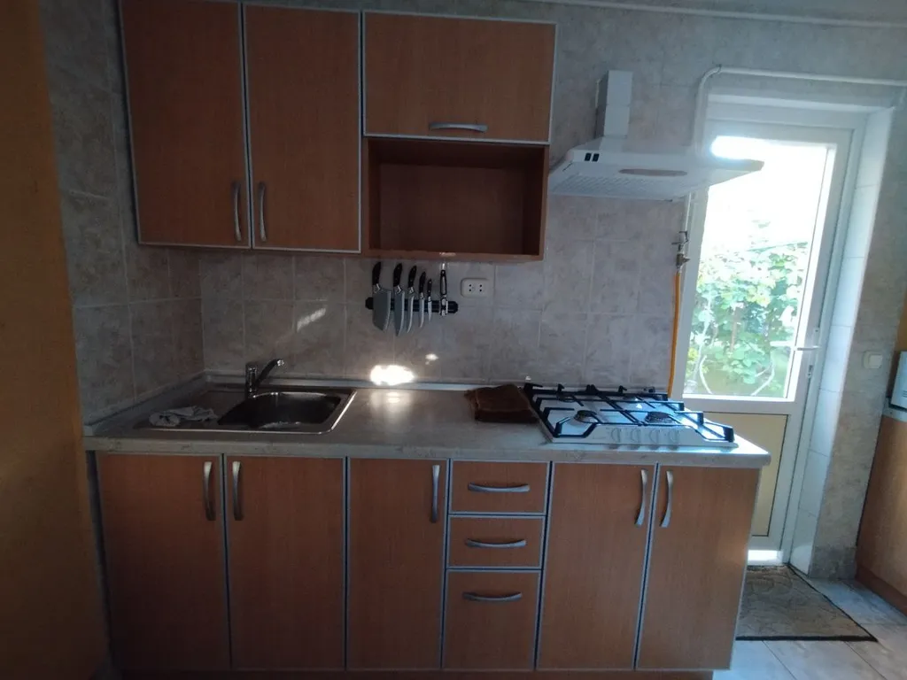 Квартира Комната улучшенный эконом на 3 человек с дополнительным местом — Лазаревское