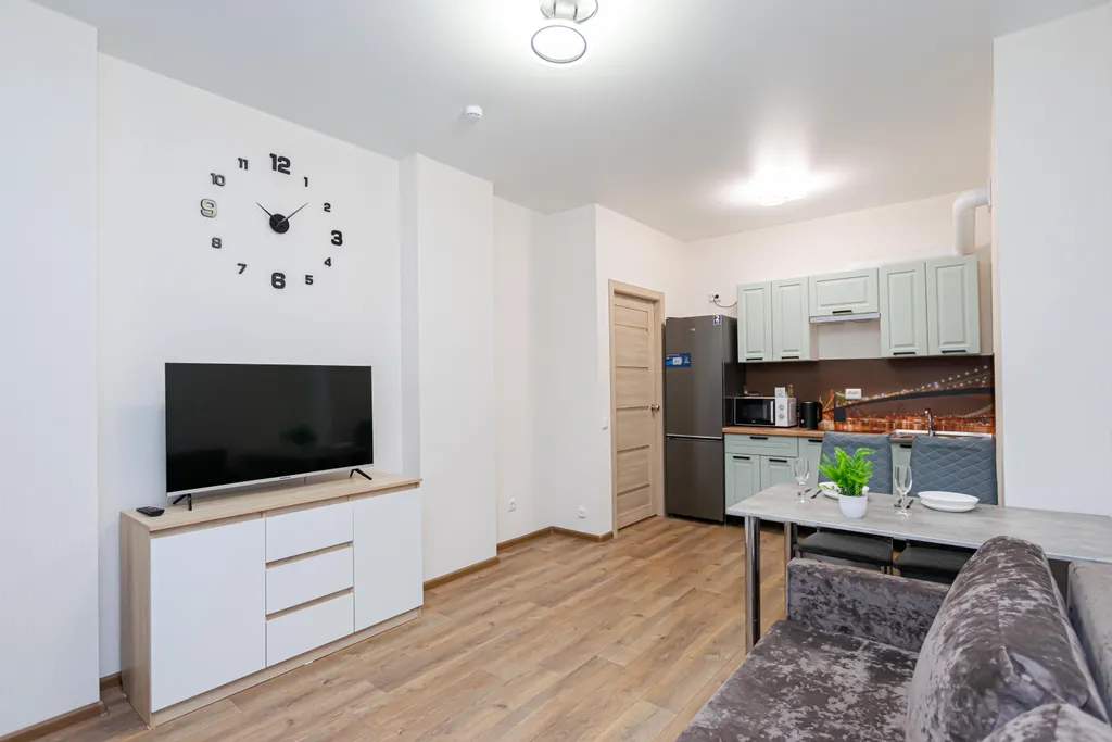 Уютная двухкомнатная квартира евро формата у Планеты