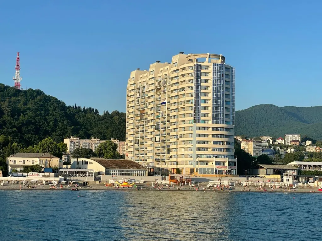 Квартира Двухкомнатная квартира «Красивые глазки» — Лазаревское