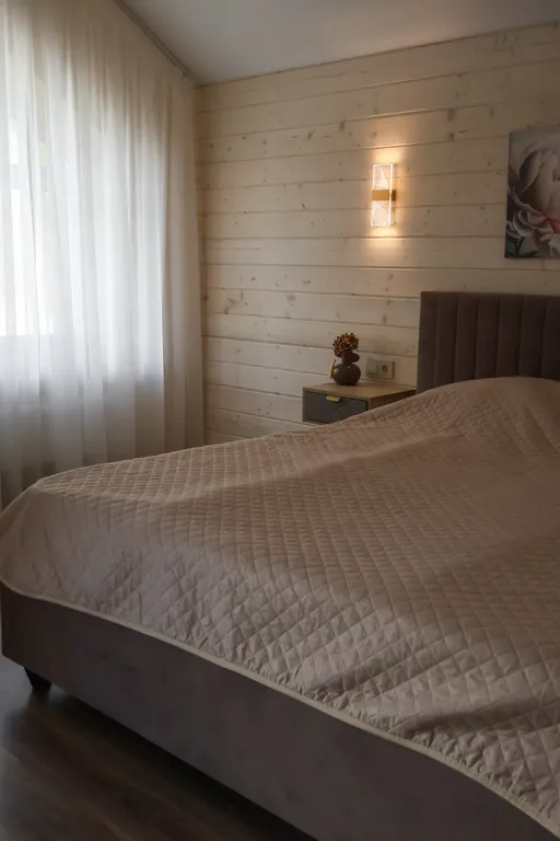 Уютный дом в черте города