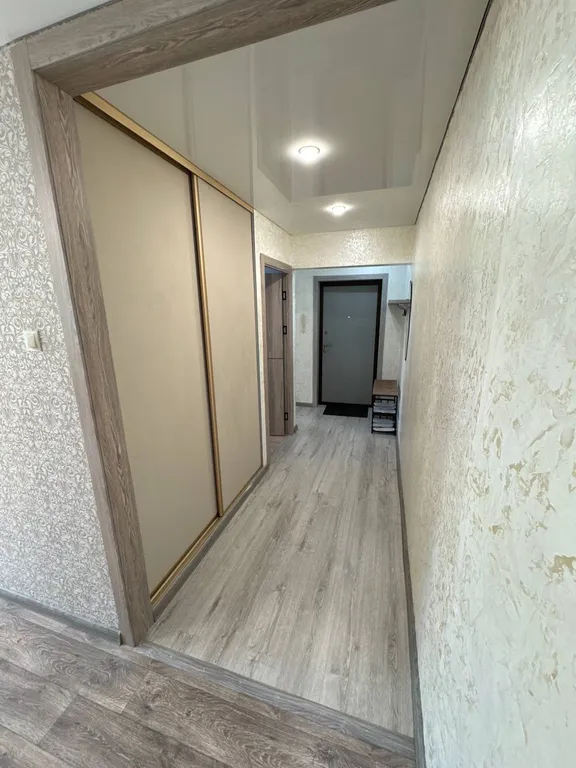 Уютная солнечная квартира в районе Золотого моста