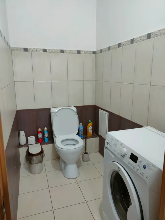 Уютная квартира рядом с первомайской рощей недалеко от центра