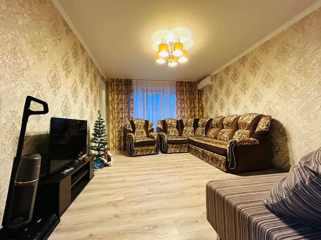 Квартира Двухкомнатная квартира в центре города — Темрюк