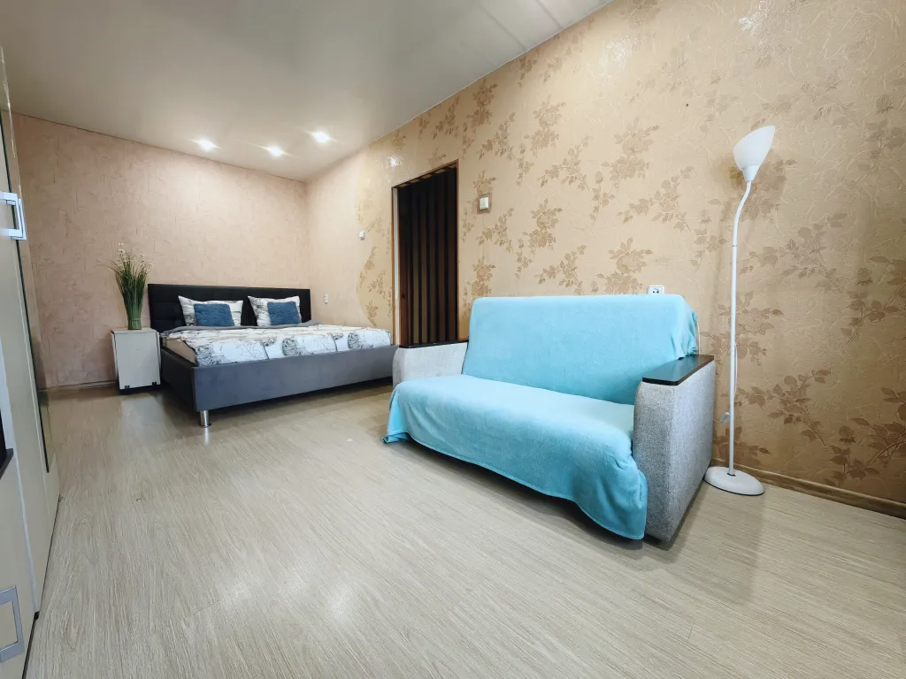 Уютная 1-комнатная квартира возле Севмаша — аренда посуточно в Северодвинск