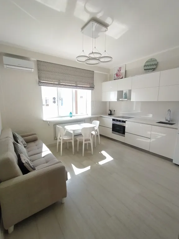 Уютная квартира в новом доме — аренда посуточно в Евпатория