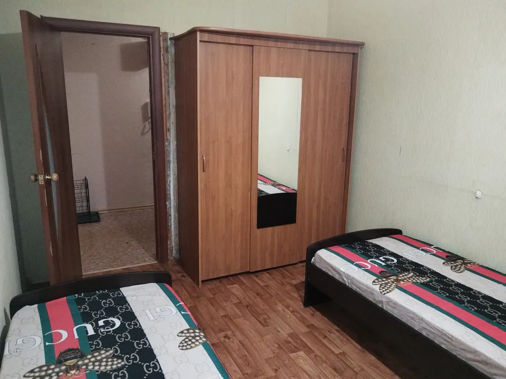 Вместительная квартира  рядом с басееном.