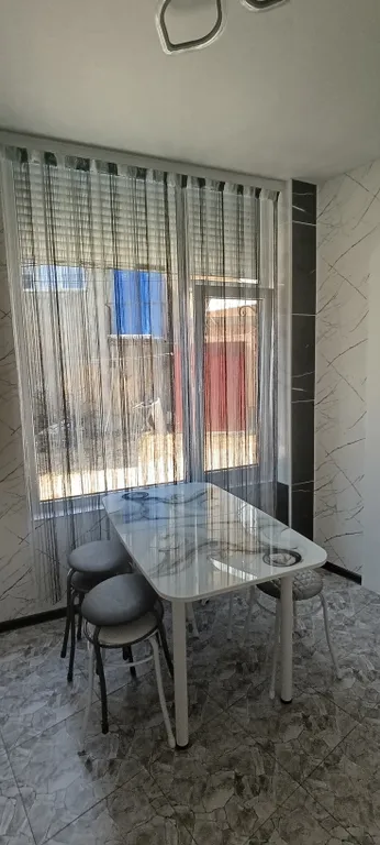 Гаражный коттедж Подкова 48