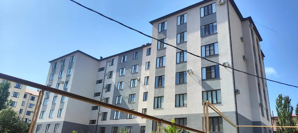 Уютная квартира в самом центре города в новостройке — аренда посуточно в Избербаш