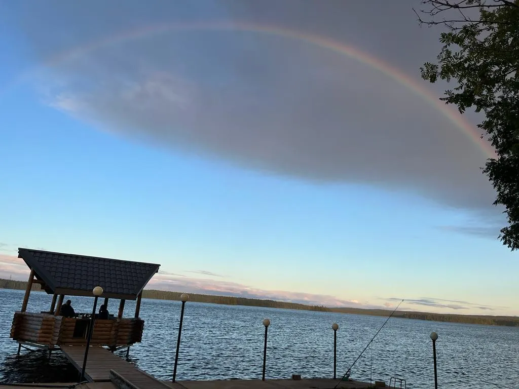 Дом на берегу озера без соседей