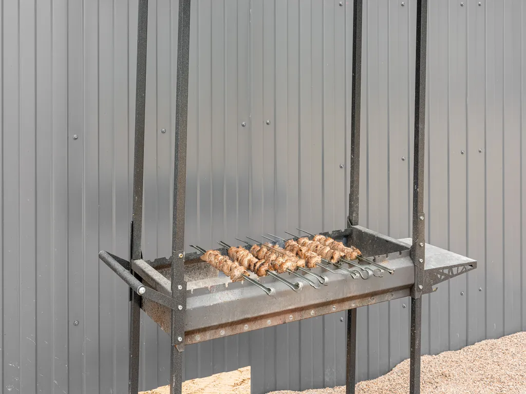 Дом семейный с баней