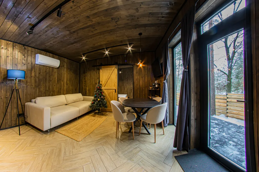 Вилла в сосновом лесу с чаном и баней