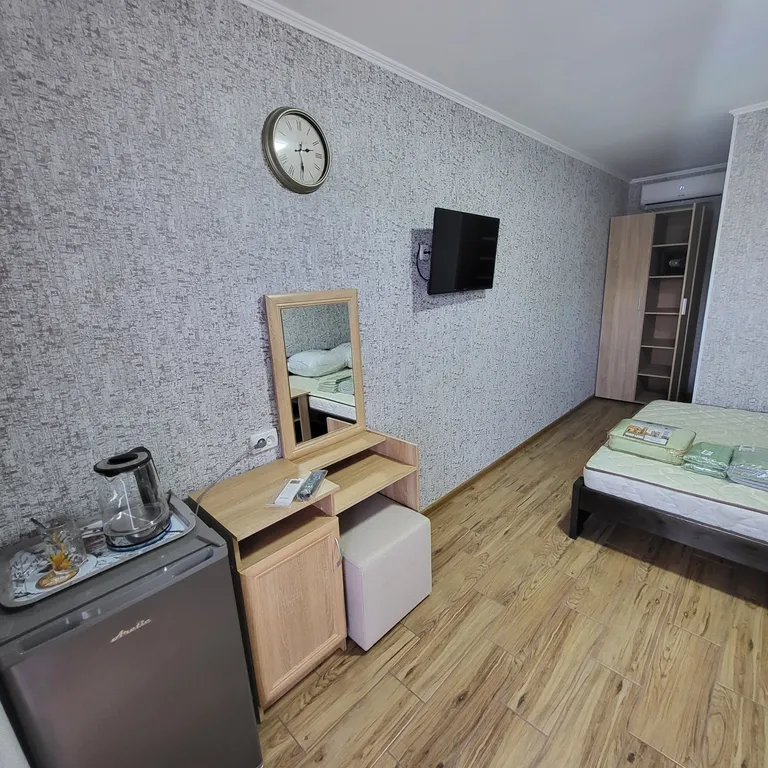 №25 на втором этаже, в номере есть все