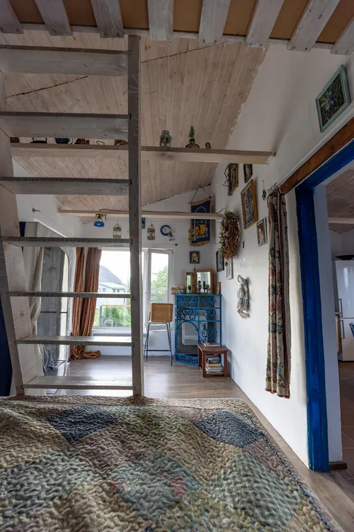 Три Галки Дом в саду