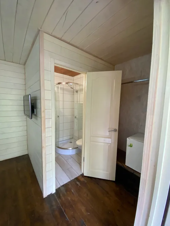 Коттедж Двухкомнатный домик в Голубой бухте — Геленджик